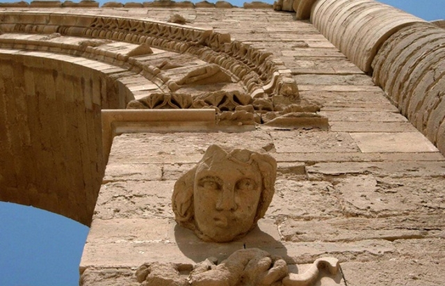 ruines_hatra_irak_cite_vieille_2000_ans_inscrite_patrimoine_unesco_image